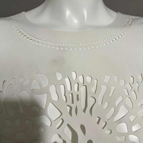 Azalea Black White Colorblock Cutout Peplum Sleeveless Blouse Sz-Small - Picture 4 of 9